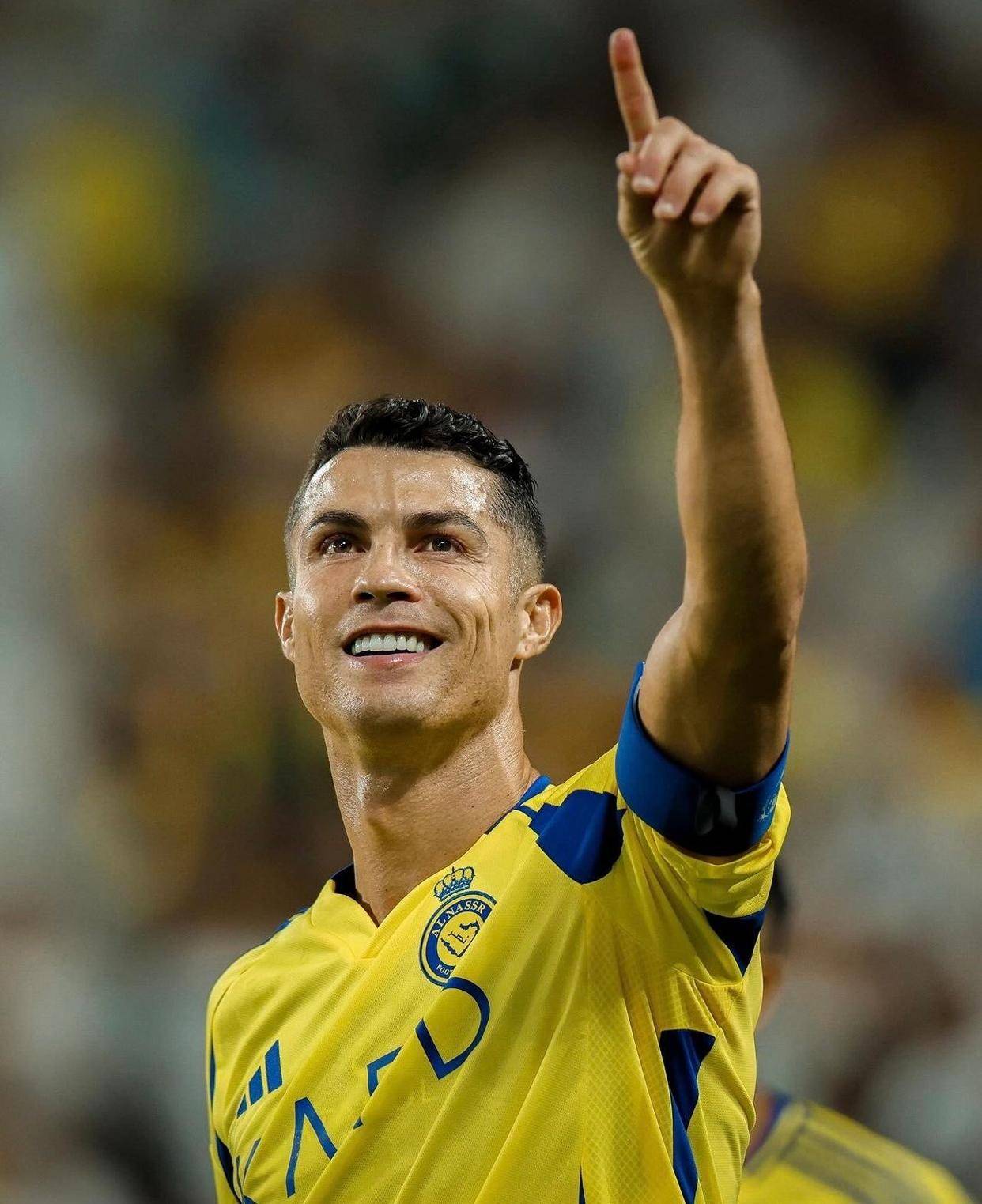 C罗连续二十场比赛得分超过突破纪录，TL挑战极限！